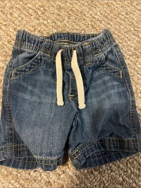 Old Navy Denim Pull-On Shorts with Cream Drawstring